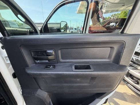 Used 2012 RAM 3500 ST w/ ST Decor Group AWD/4WD image 31