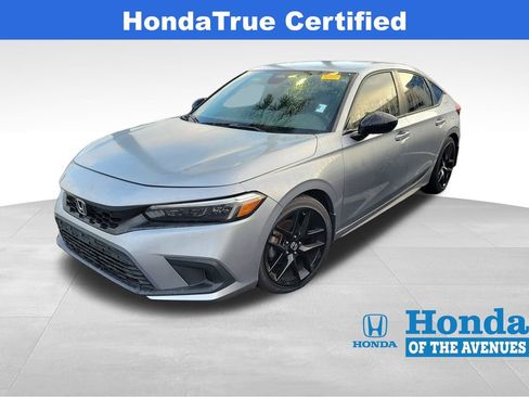 Used 2023 Honda Civic Sport image 4