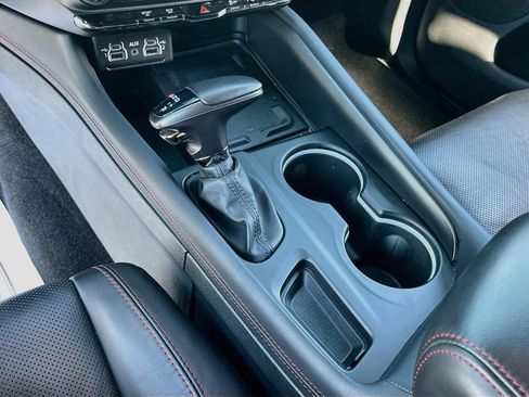 Used 2024 Dodge Durango R/T RWD image 17
