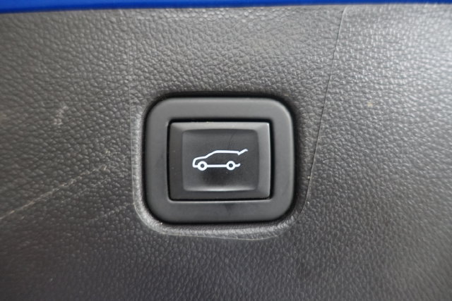 Used 2024 Chevrolet Blazer LT w/ Convenience Package FWD image 22