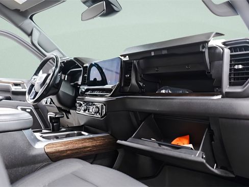 Used 2023 GMC Sierra 1500 Elevation w/ Preferred Package image 35