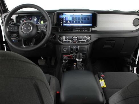 Used 2025 Jeep Wrangler Unlimited Sport S 4xe AWD/4WD image 9