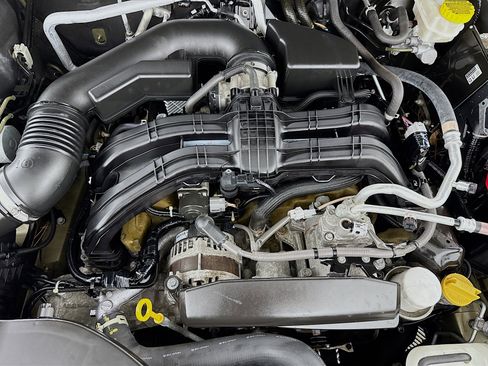 Used 2020 Subaru Outback Limited image 70