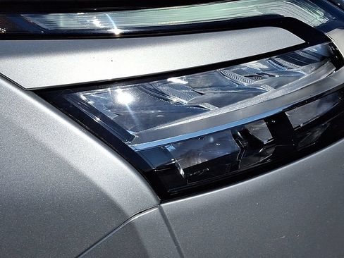 Certified 2022 Nissan Pathfinder S AWD/4WD image 9