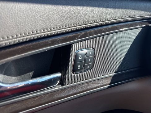 Used 2017 Lincoln MKX Reserve w/ Driver Assistance Package image 7