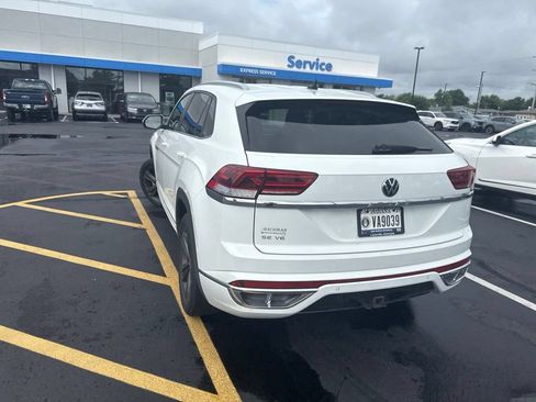 Used 2021 Volkswagen Atlas Cross Sport SE w/ V6 Towing Package FWD image 10