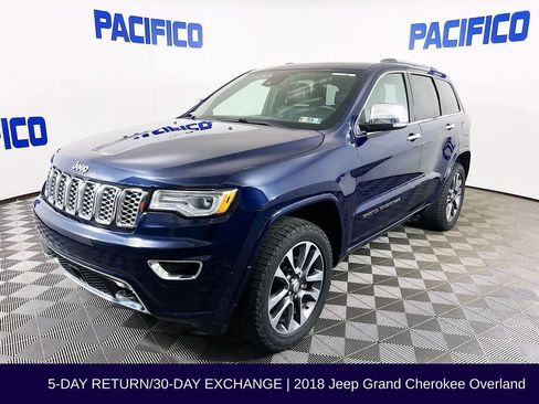 Used 2018 Jeep Grand Cherokee Overland AWD/4WD image 4