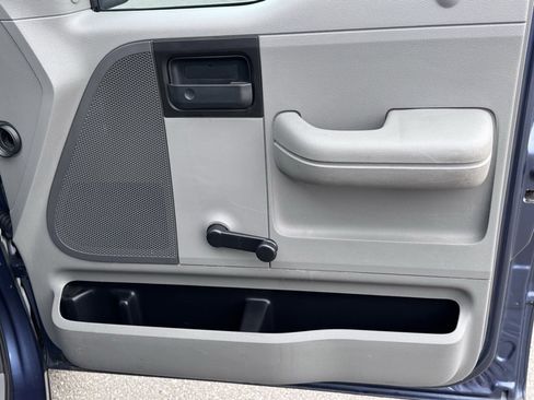 Used 2005 Ford F150 XL image 15