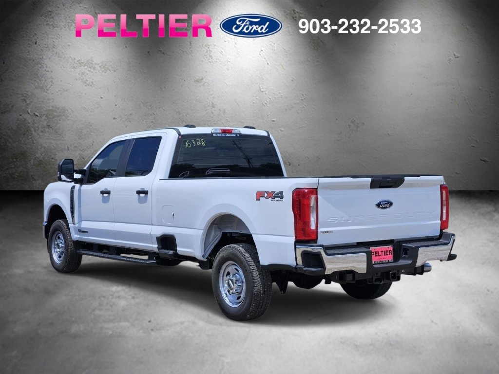 New 2026 Ford F250 XL w/ FX4 Off-Road Package AWD/4WD image 3