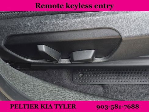 Used 2019 BMW X1 sDrive28i FWD image 17