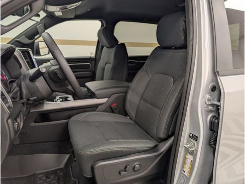 New 2026 RAM 1500 Big Horn AWD/4WD image 5