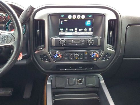 Used 2016 Chevrolet Silverado 2500 LTZ image 26