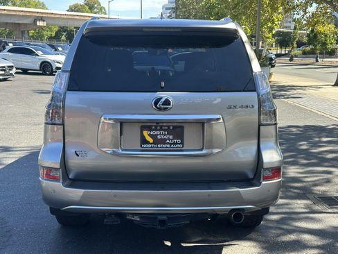 Used 2020 Lexus GX 460 Premium AWD/4WD image 10