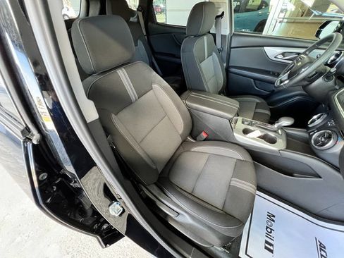 Used 2025 Chevrolet Blazer LT AWD/4WD image 22