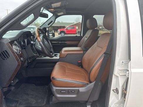Used 2016 Ford F250 Platinum w/ FX4 Off-Road Package image 13