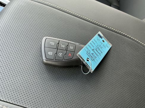 New 2025 Chevrolet Tahoe Premier w/ LPO, Illumination Package image 29