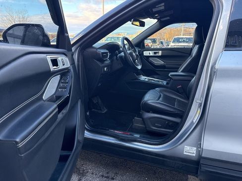 Used 2021 Ford Explorer ST w/ Equipment Group 401A image 9