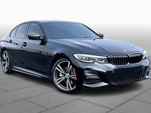 Used 2021 BMW 330i Sedan w/ M Sport Package image 2