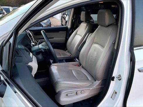 Used 2018 Honda Odyssey EX-L image 7