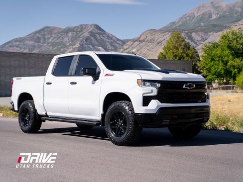 Used 2023 Chevrolet Silverado 1500 LT Trail Boss w/ Protection Package image 1