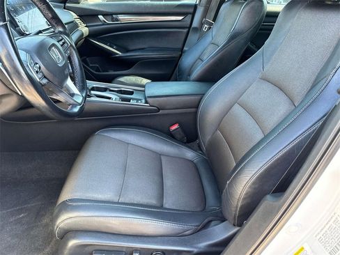Used 2020 Honda Accord Sport image 19