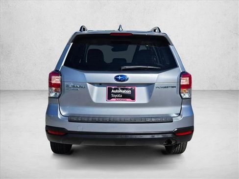 Used 2018 Subaru Forester 2.5i Premium image 7