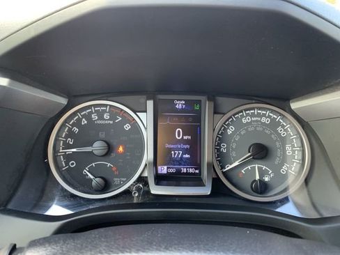 Certified 2023 Toyota Tacoma SR5 w/ Technology Package image 20