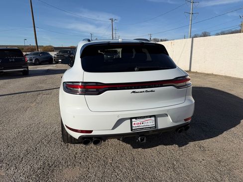 Used 2021 Porsche Macan Turbo image 5