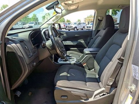 Used 2022 Chevrolet Colorado LT w/ LT Convenience Package RWD image 13