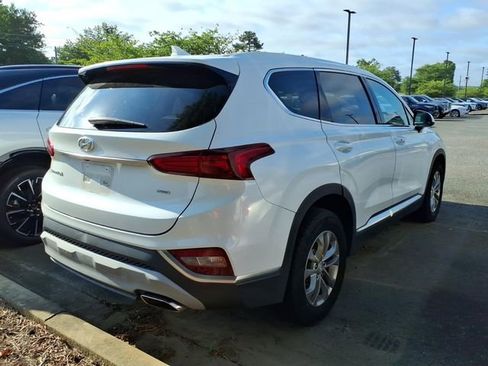 Used 2019 Hyundai Santa Fe SEL AWD/4WD image 9