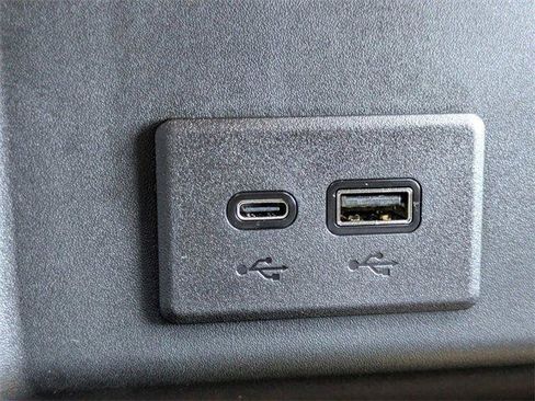 New 2025 GMC Sierra 2500 Denali w/ Denali Reserve Package image 25