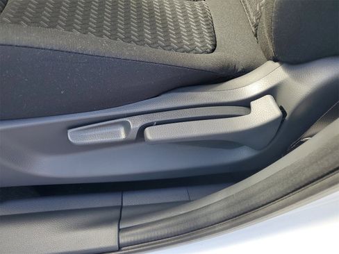 New 2026 Mitsubishi Eclipse Cross LE image 7