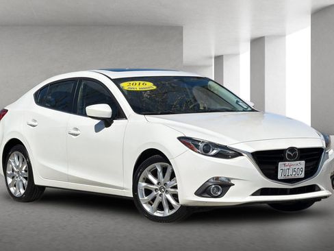 Used 2016 MAZDA MAZDA3 s Grand Touring w/ Technology Package image 2