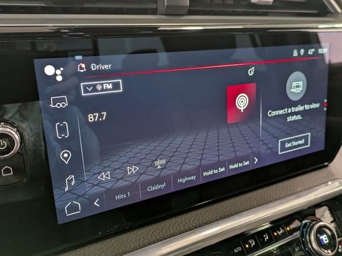 Used 2023 GMC Sierra 1500 Denali w/ Technology Package image 12