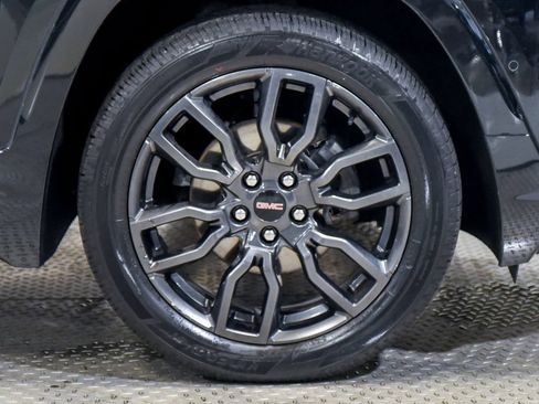 Used 2023 GMC Terrain Denali w/ Black Diamond Edition AWD/4WD image 11