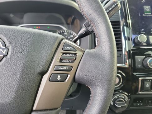 Certified 2024 Nissan Titan Platinum Reserve w/ Moonroof Package image 23