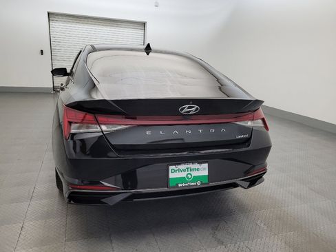 Used 2021 Hyundai Elantra Limited w/ Cargo Package FWD image 6