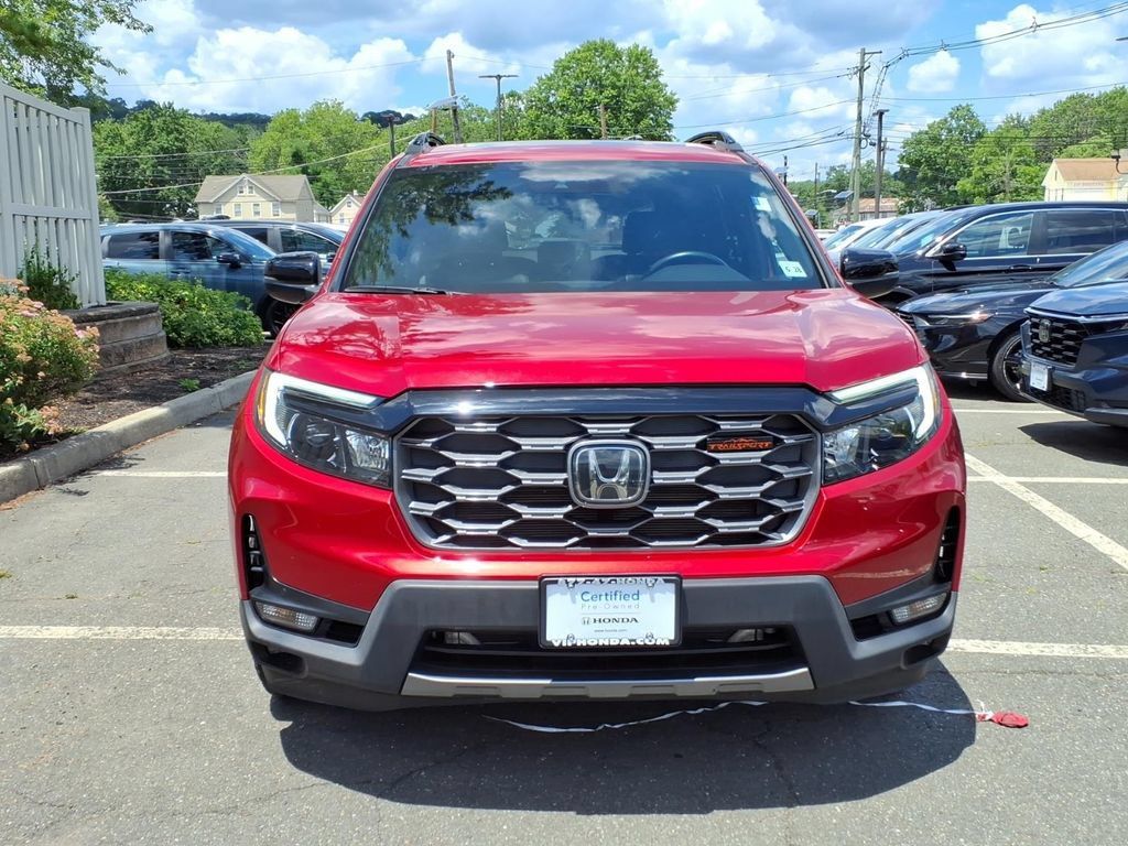 Used 2023 Honda Passport TrailSport image 2
