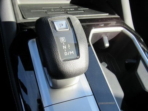 New 2026 Mitsubishi Outlander ES image 19