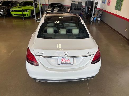 Used 2019 Mercedes-Benz C 300 4MATIC Sedan image 44