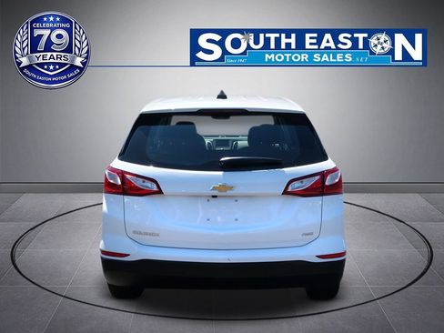 Used 2020 Chevrolet Equinox LS AWD/4WD image 4