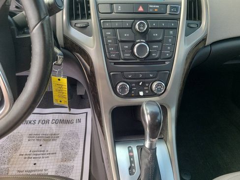 Used 2012 Buick Verano FWD image 14