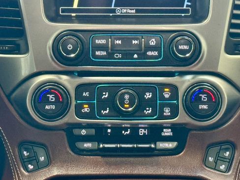 Used 2018 Chevrolet Tahoe Premier image 29