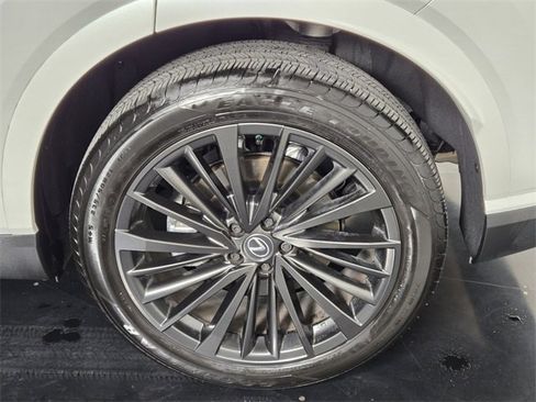 Certified 2025 Lexus RX 350 Premium image 11