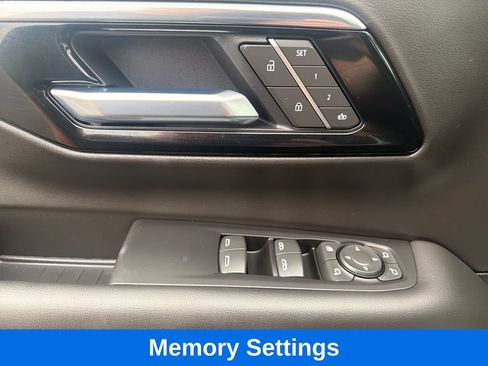 Used 2025 Chevrolet Tahoe RST w/ Comfort Package AWD/4WD image 11