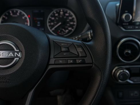 Used 2025 Nissan Sentra S image 26