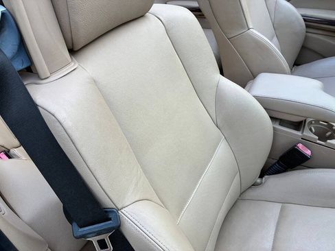 Used 2004 BMW 325Ci Convertible RWD image 38