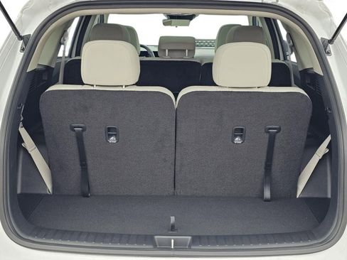 New 2026 Kia Sorento S FWD image 12