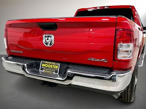 Used 2024 RAM 2500 Big Horn w/ Bed Utility Group image 6
