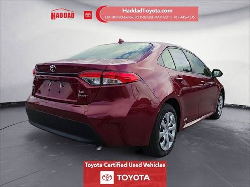 Certified 2026 Toyota Corolla LE AWD/4WD image 6